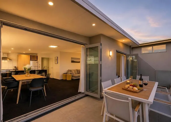 Alpine Vista With Mountain Views, Pool And Apartment