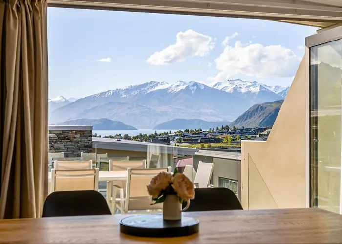 Alpine Vista With Mountain Views, Pool And Apartment *