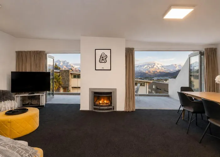 Apartment Alpine Vista With Mountain Views, Pool And Wanaka