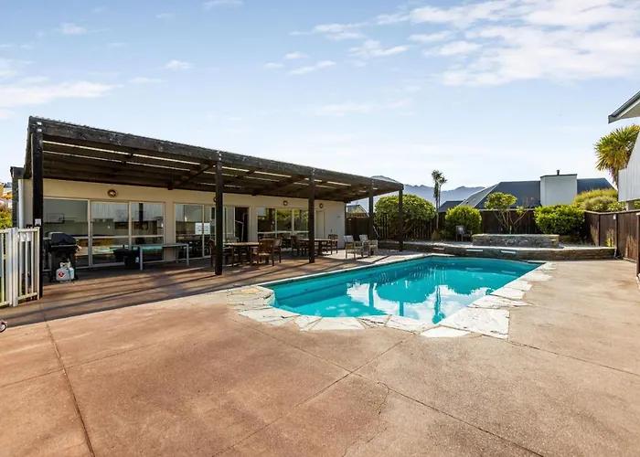 Alpine Vista With Mountain Views, Pool And * Wanaka